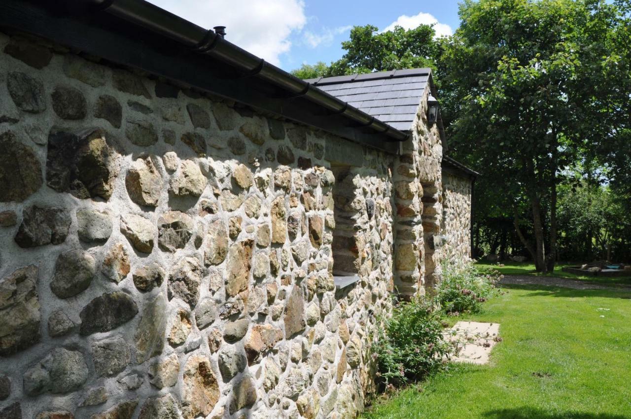 The Barn At Cae Bach Villa Gwalchmai Eksteriør bilde